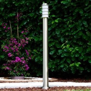 Borne jardin en acier